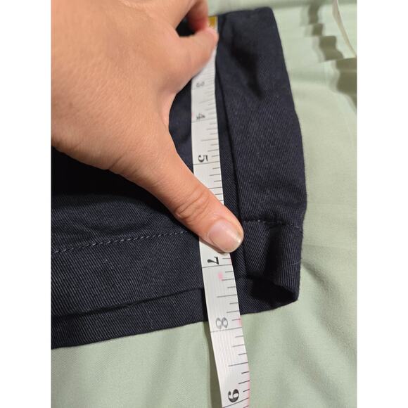 Dockers khakis size 36 men's navy blue shorts - Picture 9 of 9